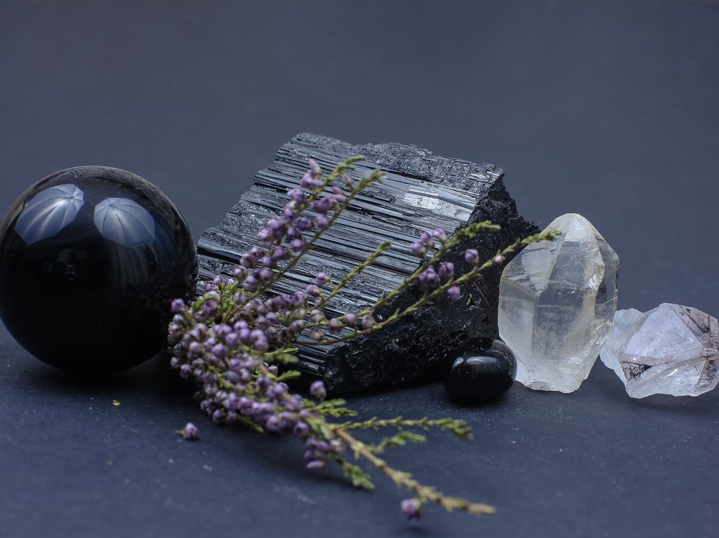 Black Tourmaline Meaning, Healing Properties, and Uses