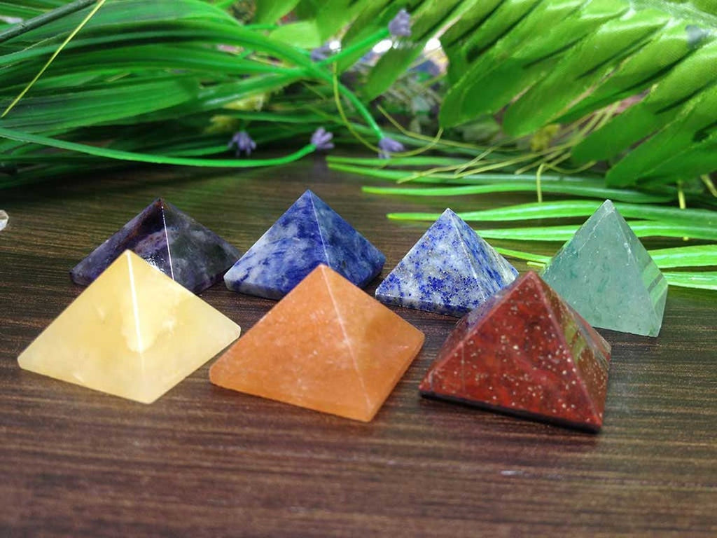 Healing Crystals - Wholesale Seven Chakra Pyramid Set 1 Inches